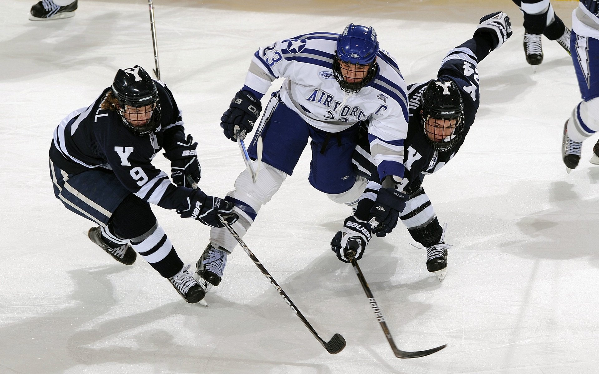 北京国安锋线火力全开，北京国安取胜无悬念